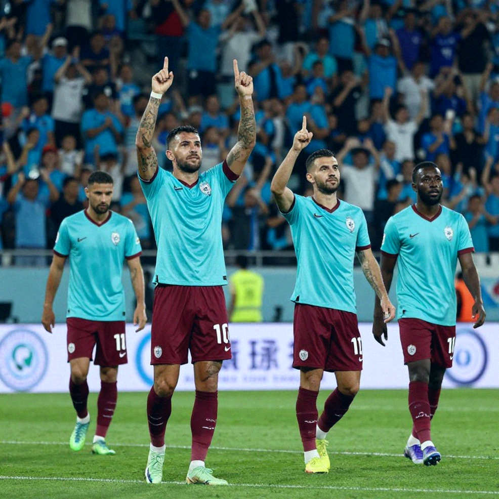 Khoảng trống ở Clairefontaine: Vụ Sanhaji và vết nứt hai mươi năm của nền quản trị bóng đá Pháp