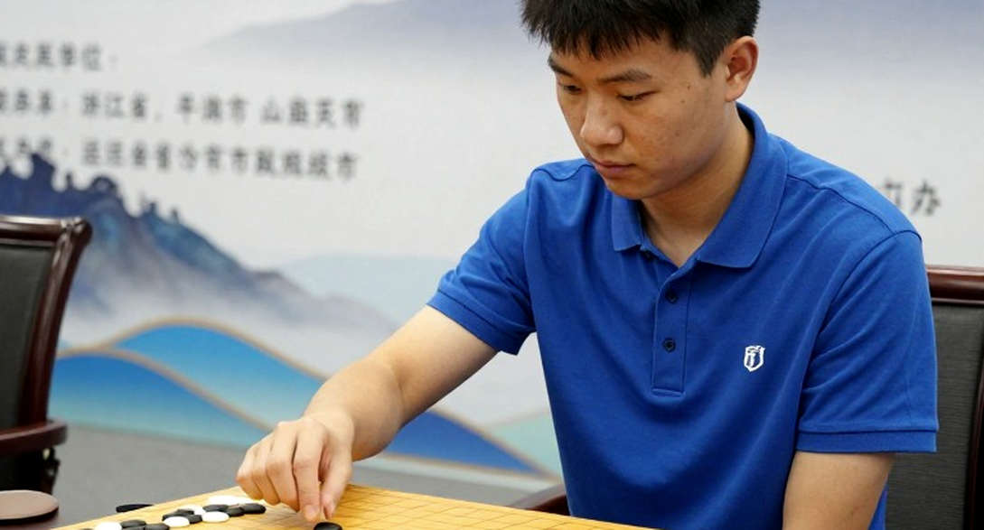 Karsten Müller và khóa cờ tàn của ChessBase: Tín hiệu công nghiệp sau 25 năm