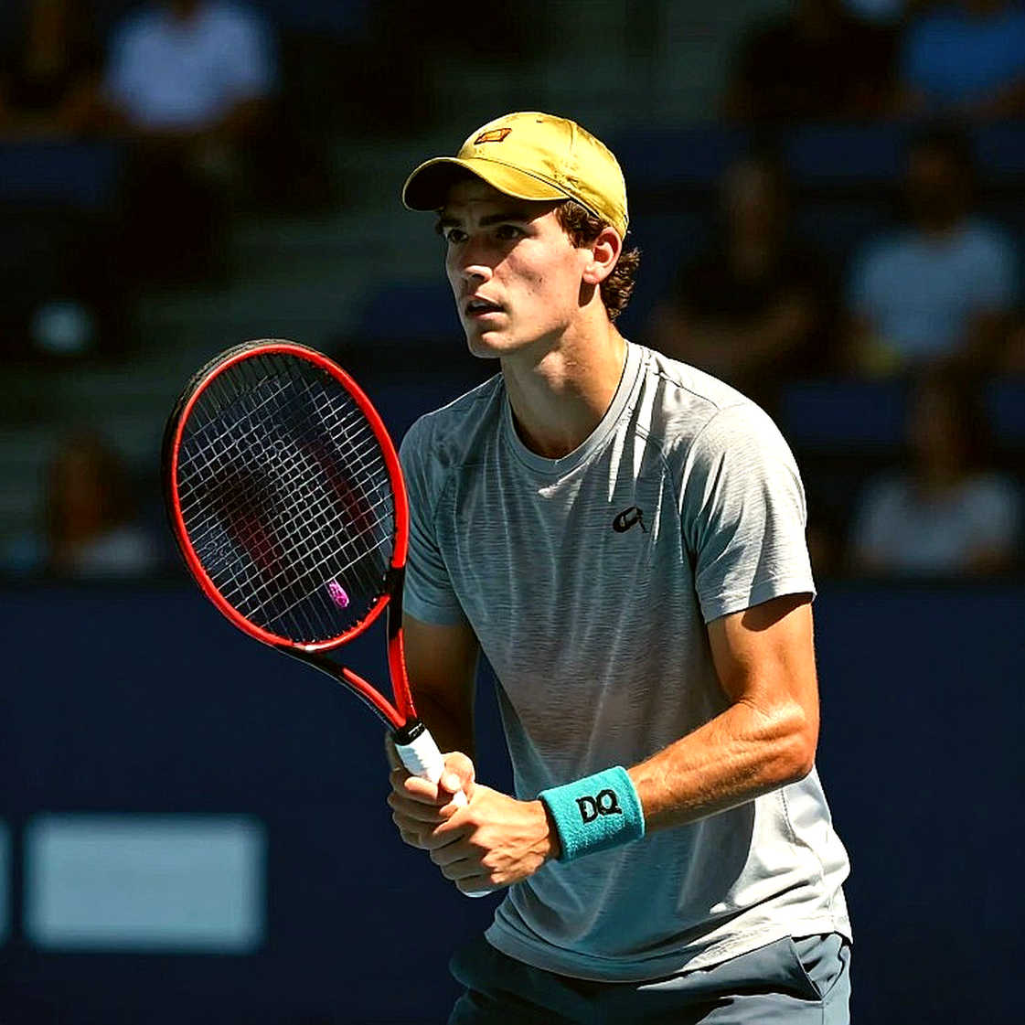 Alcaraz overcomes first-set scare at US Open: Champion's composure