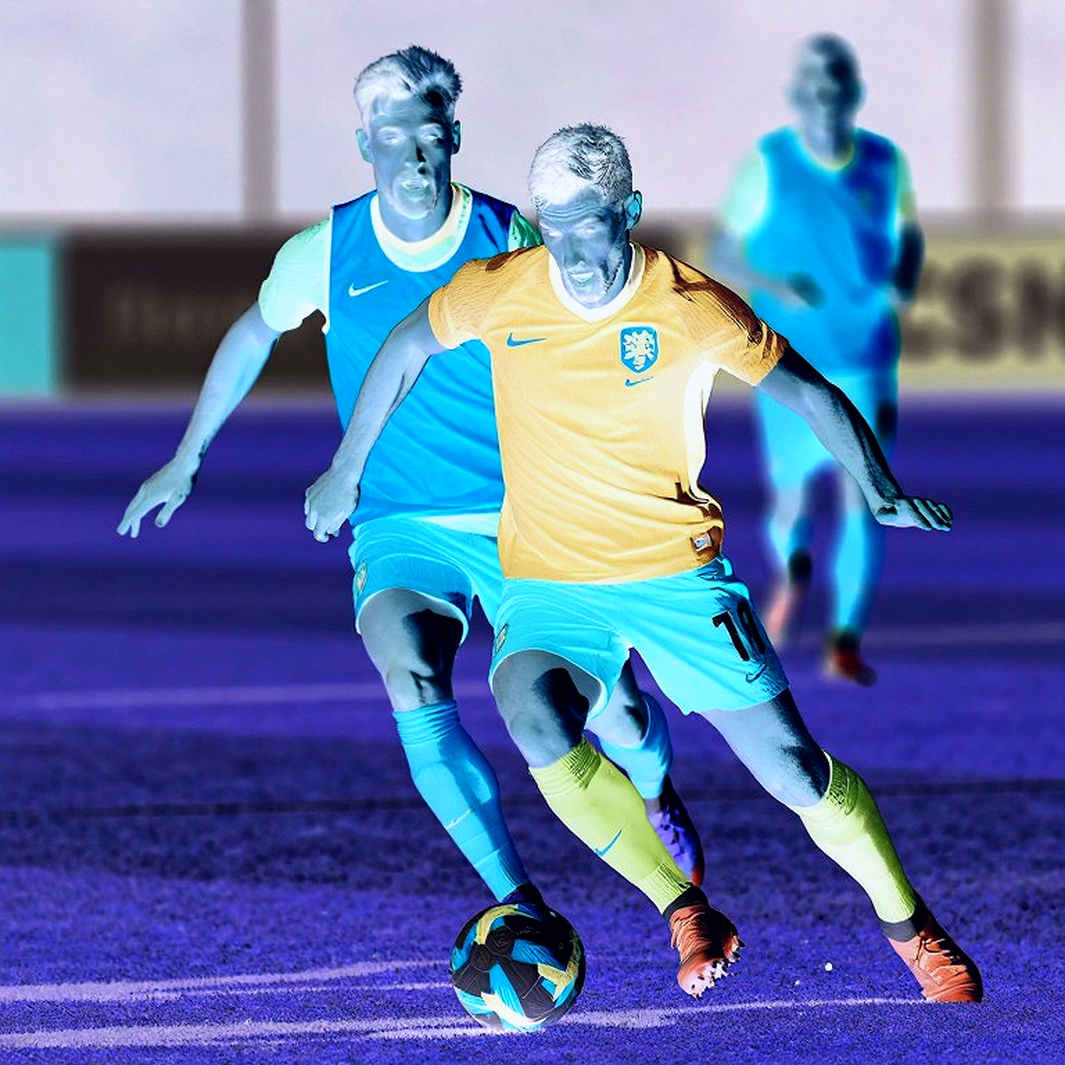 V.League không sụp đổ, nó tự chôn mình bằng sự an toàn V.League không sụp đổ, nó tự chôn mình bằng sự an toàn