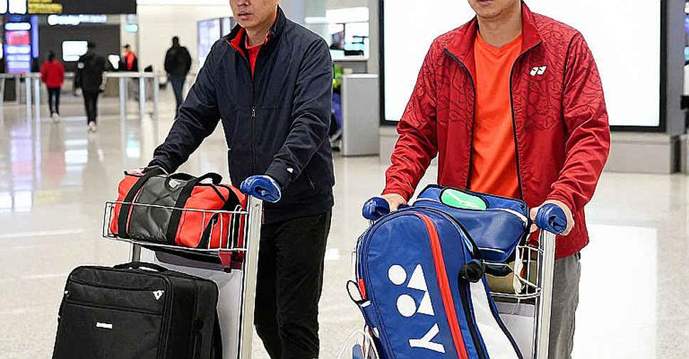 Alwi Farhan tập cùng Kento Momota: Indonesia đặt cược điều gì trước Asian Games 2026