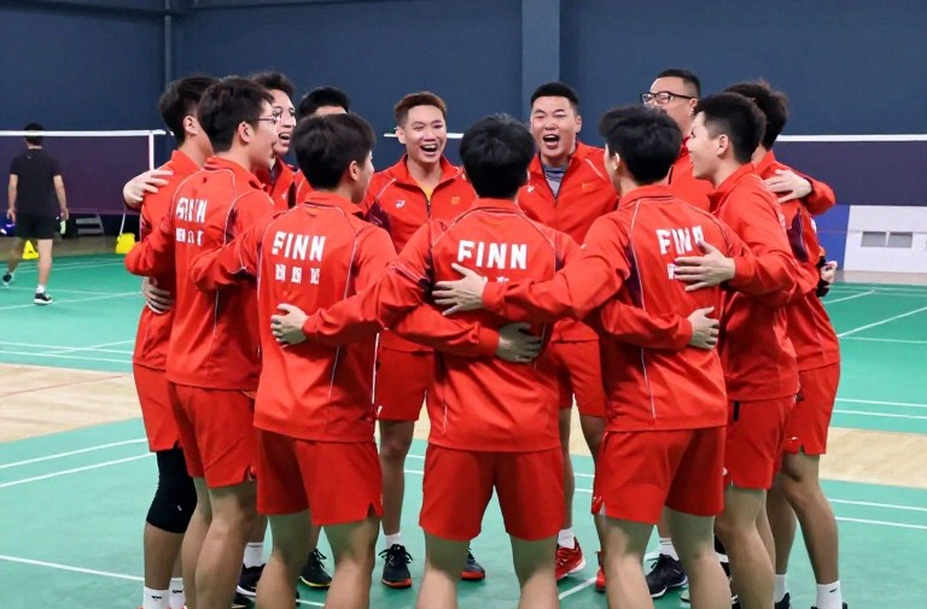 Ấn Độ 3-0 Kazakhstan: tỷ số 7-2 và hai trận đôi không ai nhìn thấy Ấn Độ 3-0 Kazakhstan: tỷ số 7-2 và hai trận đôi không ai nhìn thấy